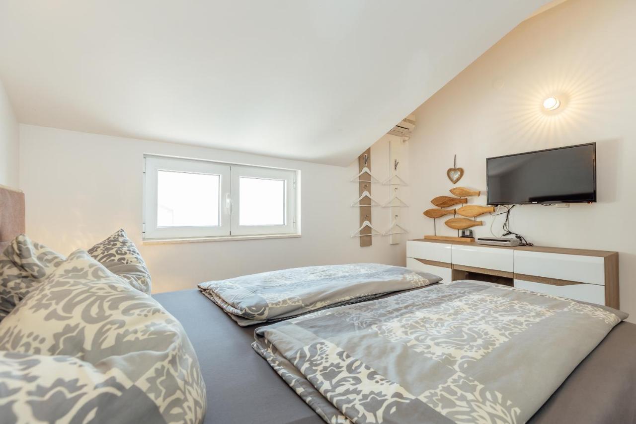 Apartment Penthouse Savina Herceg Novi Exterior foto