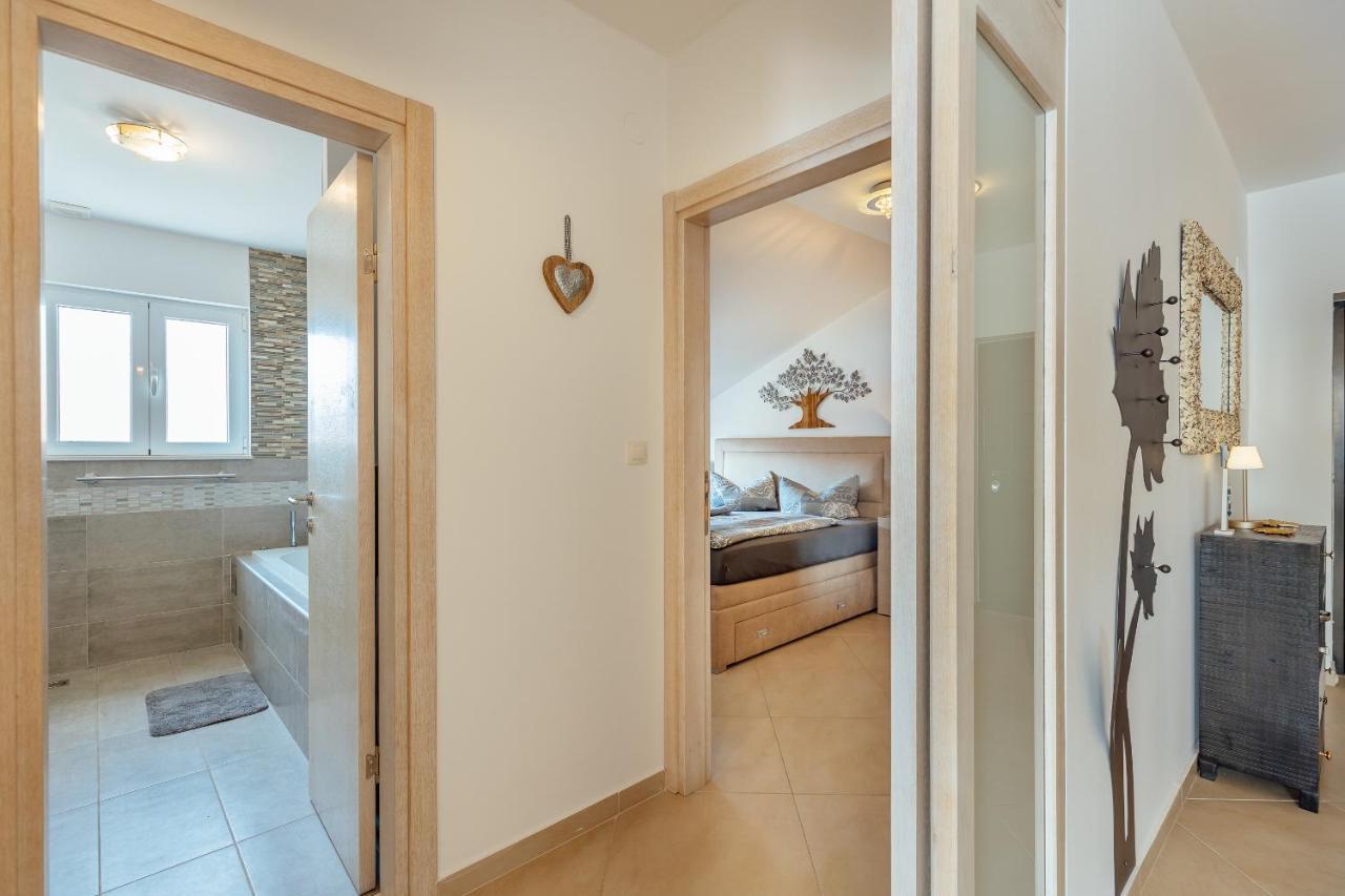 Apartment Penthouse Savina Herceg Novi Exterior foto