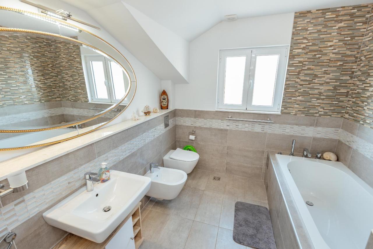 Apartment Penthouse Savina Herceg Novi Exterior foto